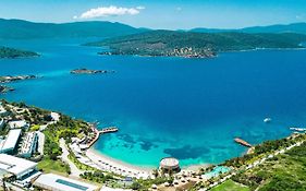 Le Meridien Bodrum Beach Resort  5*